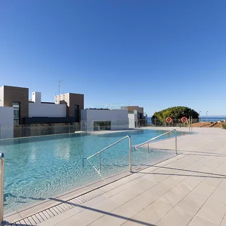 Apartment Luxurious Sea View In *